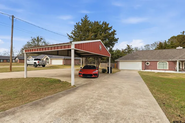 $475,000 | 256 County Road 4132, Pittsburg, TX 75686