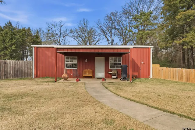 $475,000 | 256 County Road 4132, Pittsburg, TX 75686