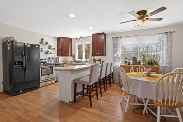 117 West Road Ashby, MA 01431 - Photo 3 of 38 Gallery Image 3