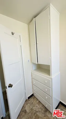 $2,295 | 383 Redondo Avenue, Unit D, Long Beach, CA 90814