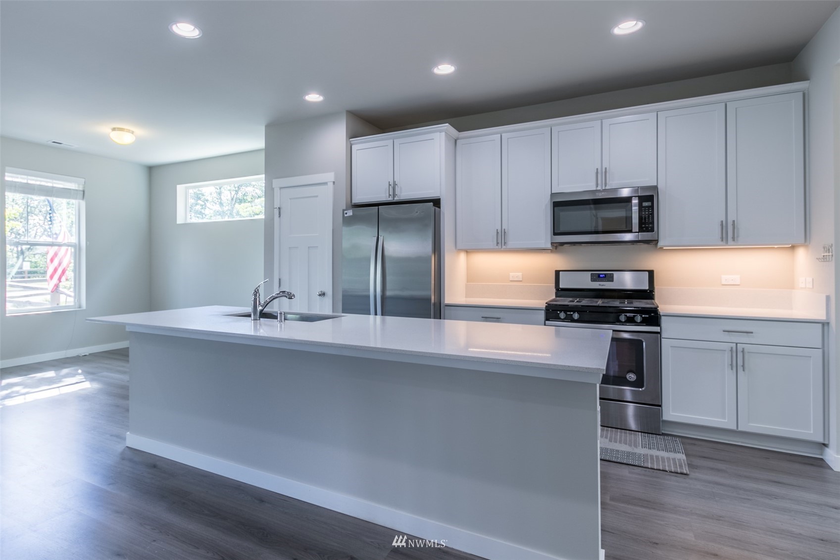 1931 Mayes Road Southeast Lacey, WA 98503 - Photo 11 of 37 Gallery Image 11