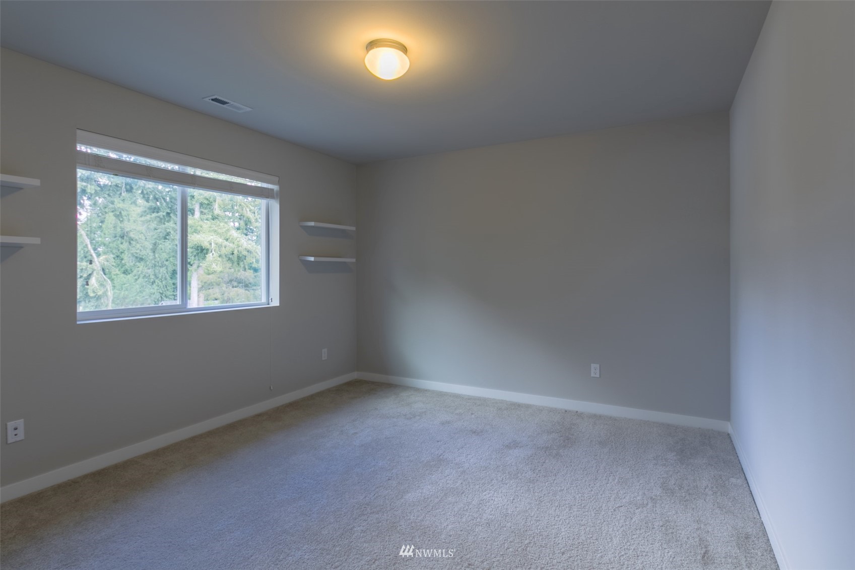 1931 Mayes Road Southeast Lacey, WA 98503 - Photo 19 of 37 Gallery Image 19