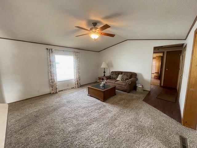 177 Edgewater Court Rhinelander, WI 54501 - Photo 4 of 14 Gallery Image 4