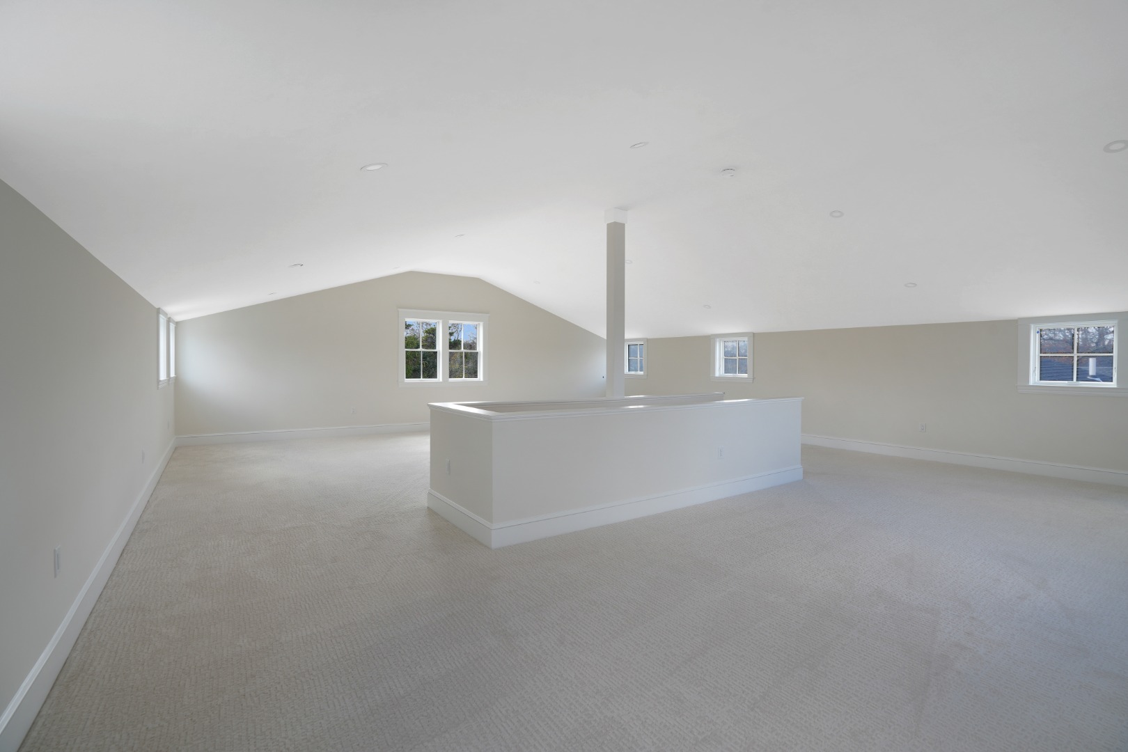 23 Pinehurst Road Edgartown, MA 02539 - Photo 49 of 57 Upper level lounge area
