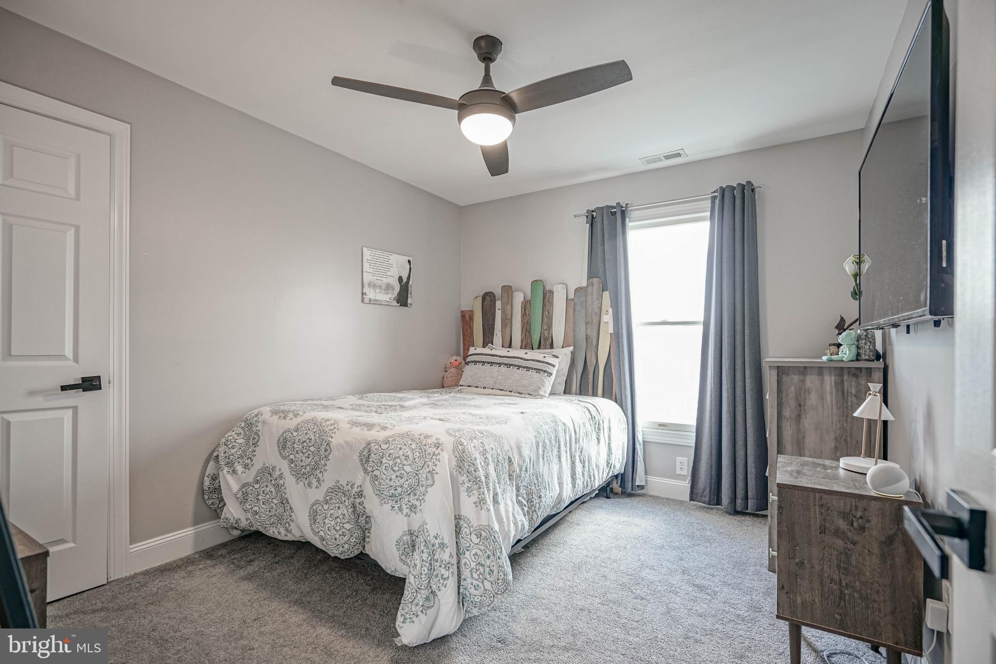 139 Rutgers Road Pennsville, NJ 08070 - Photo 41 of 75 Bedroom 2 with carpet