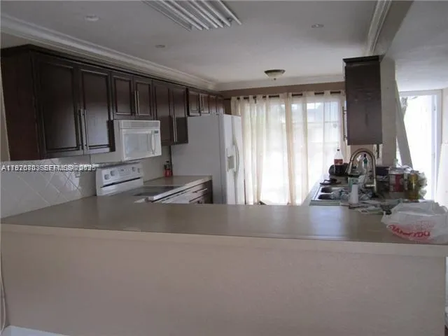 $369,000 | 3331 Farragut Street, Unit 8A, Hollywood, FL 33021