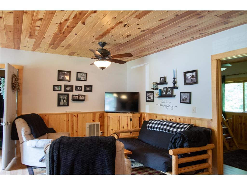 42683 County 3 Solway, MN 56678 - Photo 17 of 36