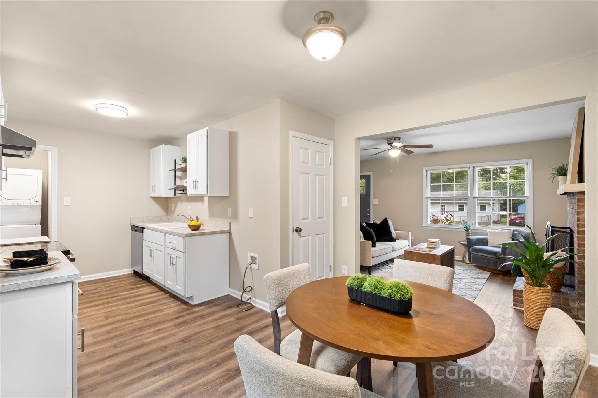 315 High Street Rock Hill, SC 29730 - Photo 12 of 33 a living room with furniture and a table
