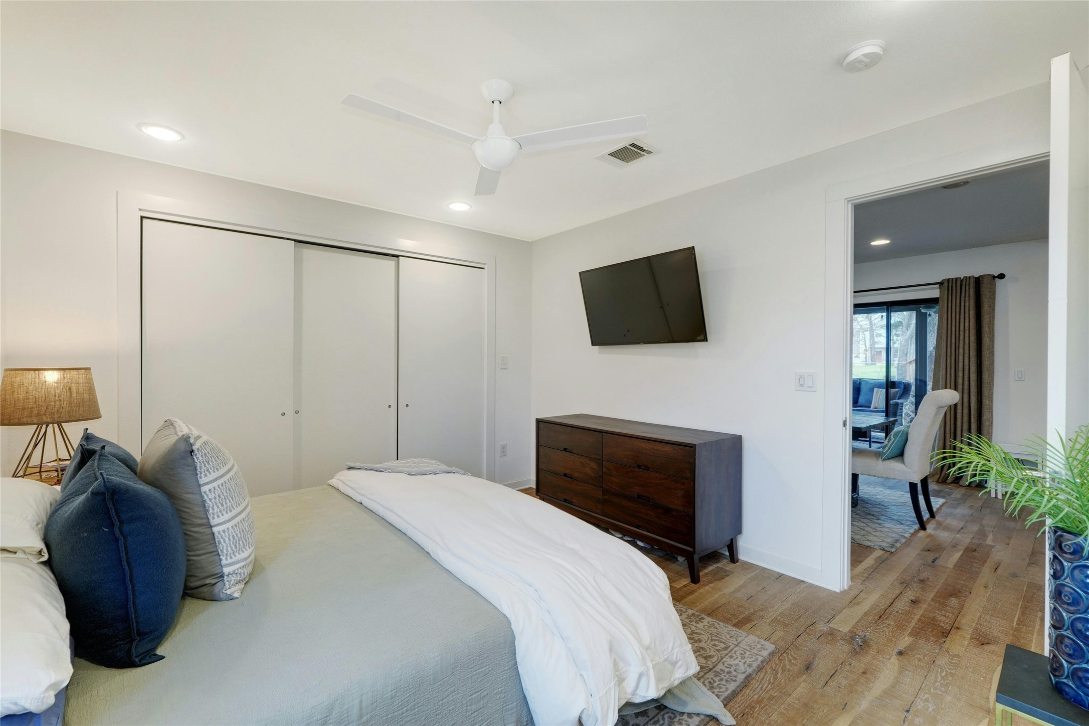 1907 East 14th Street, Unit A Austin, TX 78702 - Photo 21 of 35