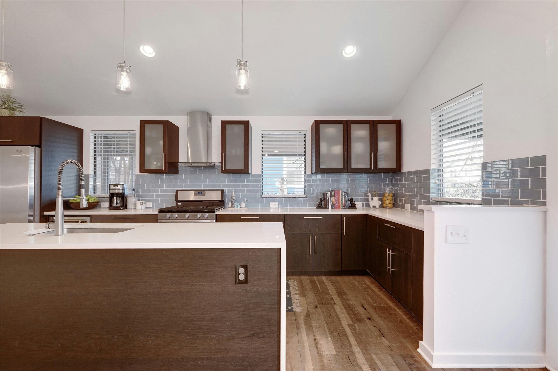 1907 East 14th Street, Unit A Austin, TX 78702 - Photo 9 of 35