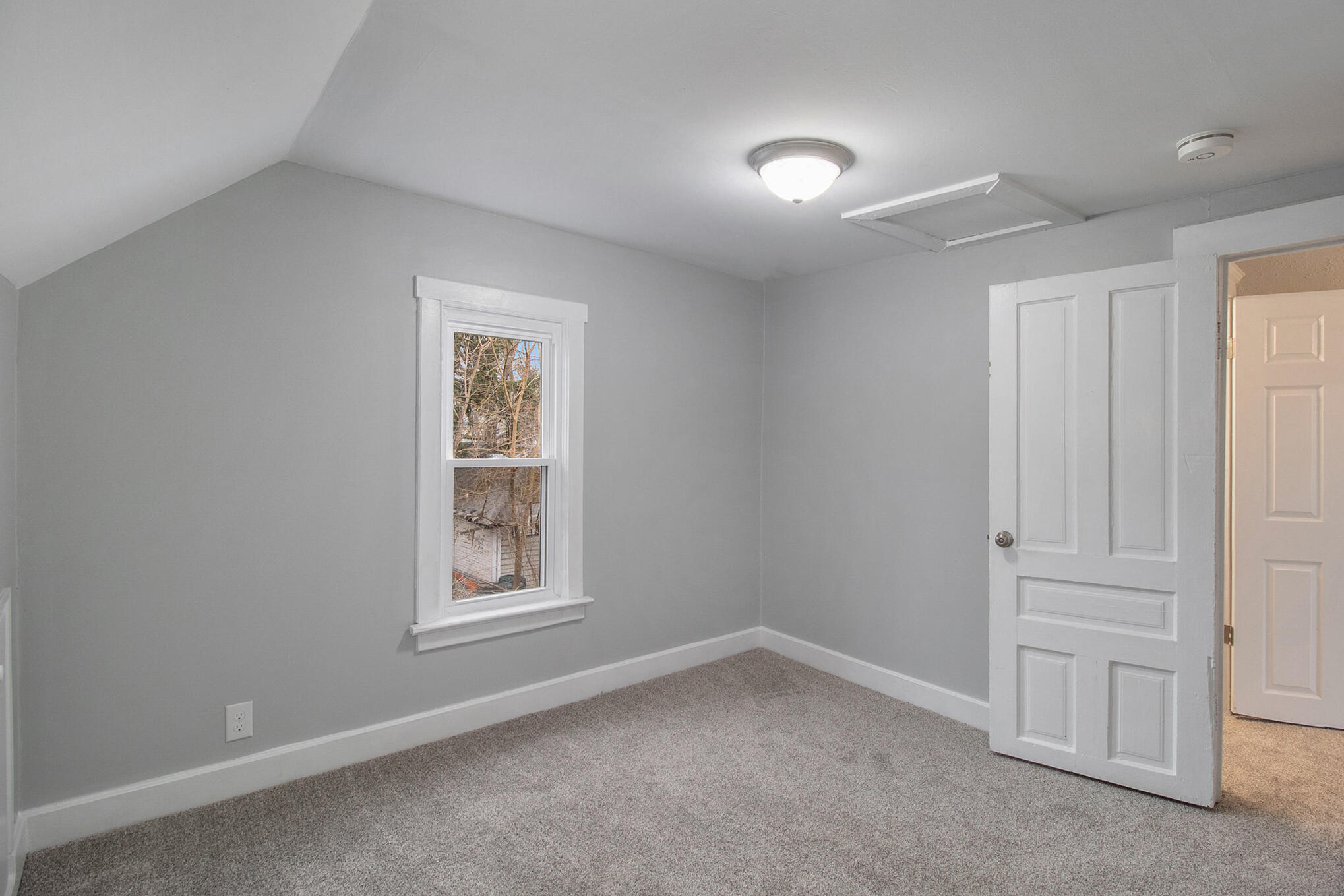 306 North Pleasant Street Jackson, MI 49202 - Photo 24 of 29 24