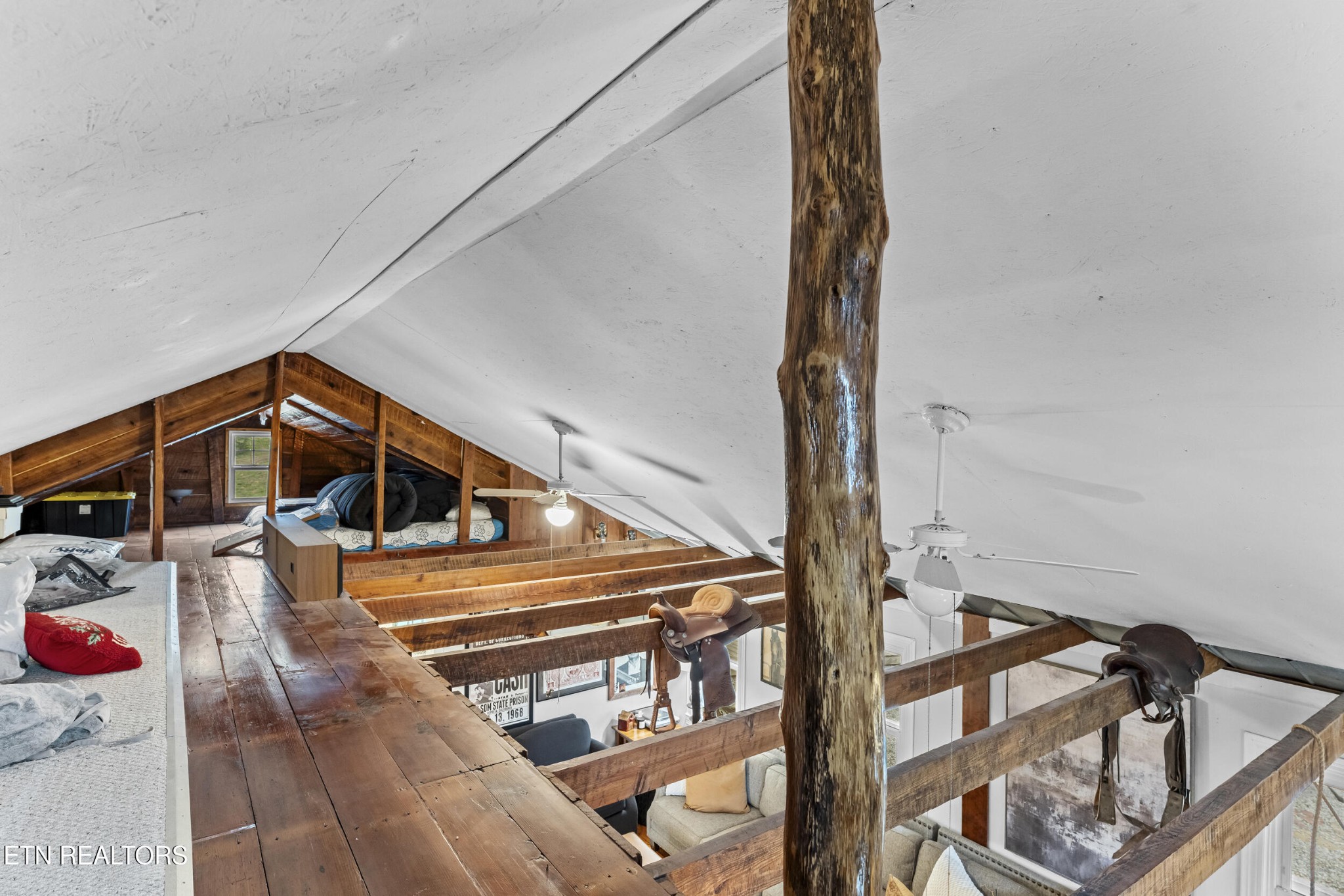 1397 Tater Valley Road Washburn, TN 37888 - Photo 19 of 60