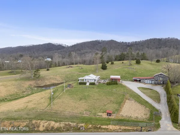 $374,900 | 1397 Tater Valley Road, Washburn, TN 37888