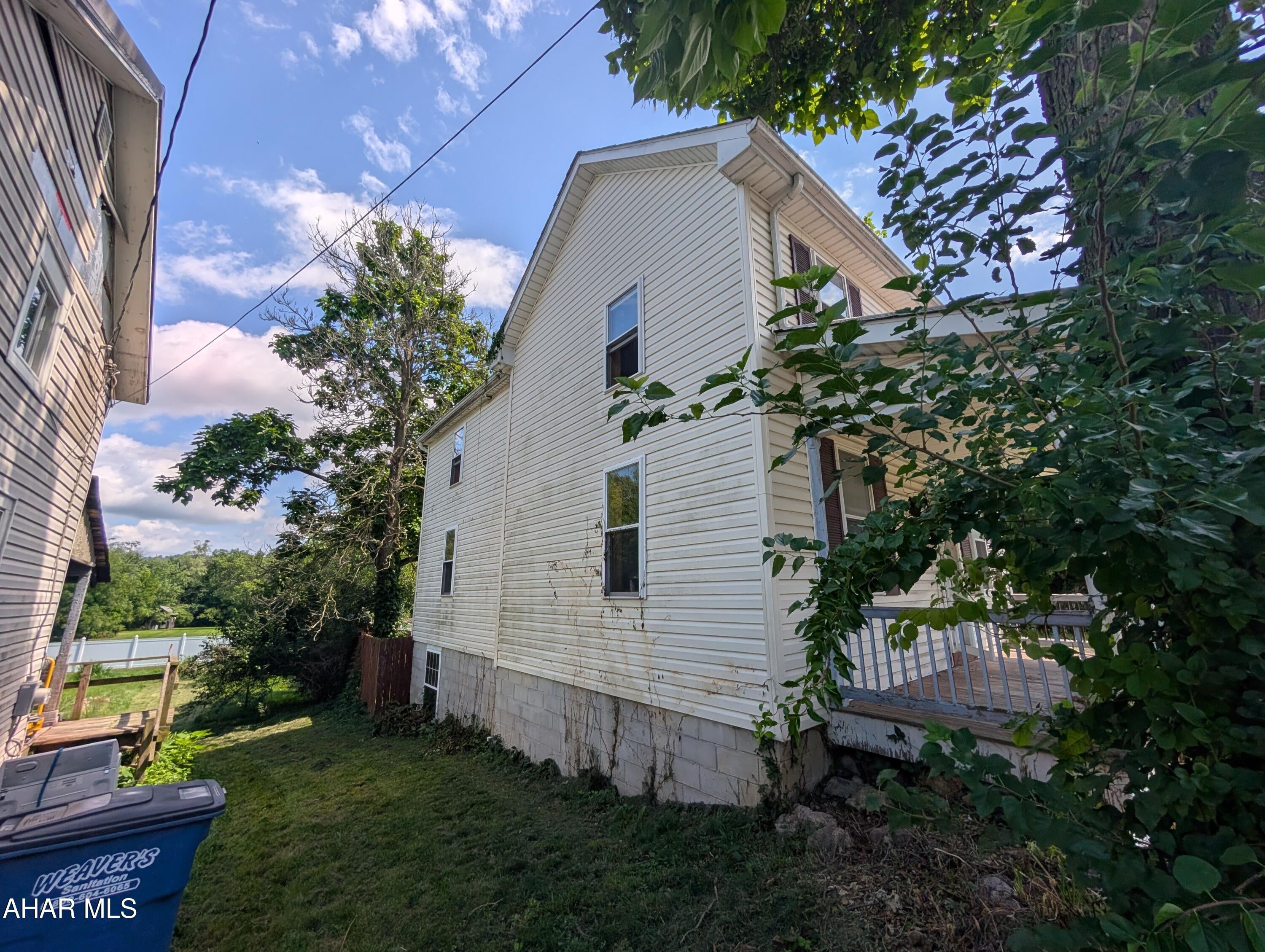 212 Spring Street Bedford, PA 15522 - Photo 2 of 29 Gallery Image 2