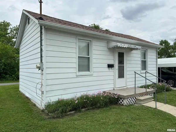 $94,000 | 1520 Gartside Street, Murphysboro, IL 62966