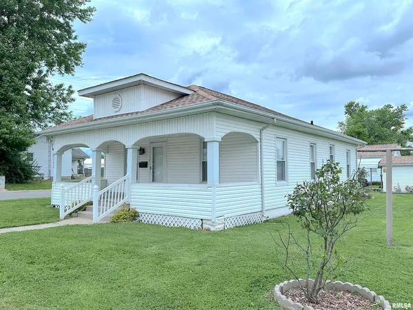 $94,000 | 1520 Gartside Street, Murphysboro, IL 62966
