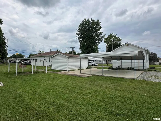$99,900 | 1520 Gartside Street, Murphysboro, IL 62966
