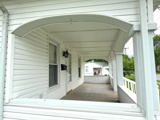 $99,900 | 1520 Gartside Street, Murphysboro, IL 62966