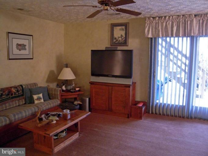 21 Greenleaf Road Parkville, MD 21234 - Photo 11 of 27 Family Room #2