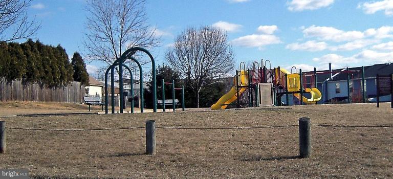 21 Greenleaf Road Parkville, MD 21234 - Photo 22 of 27 Community Playground