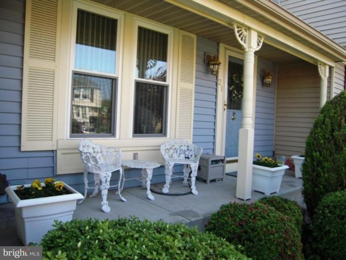 21 Greenleaf Road Parkville, MD 21234 - Photo 26 of 27 Porch