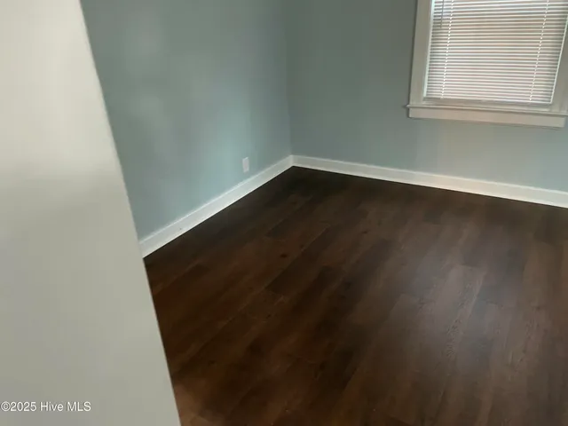 $1,480 | 718 Morningside Drive, Wilmington, NC 28401