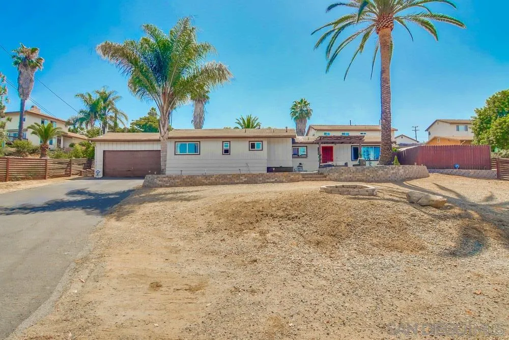 2171 Helix Street Spring Valley, CA 91977 - Photo 3 of 24 Gallery Image 3