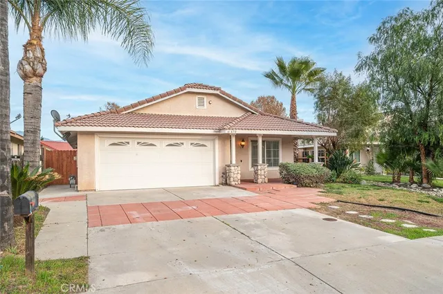 $459,950 | 670 Seattle Street, Hemet, CA 92545
