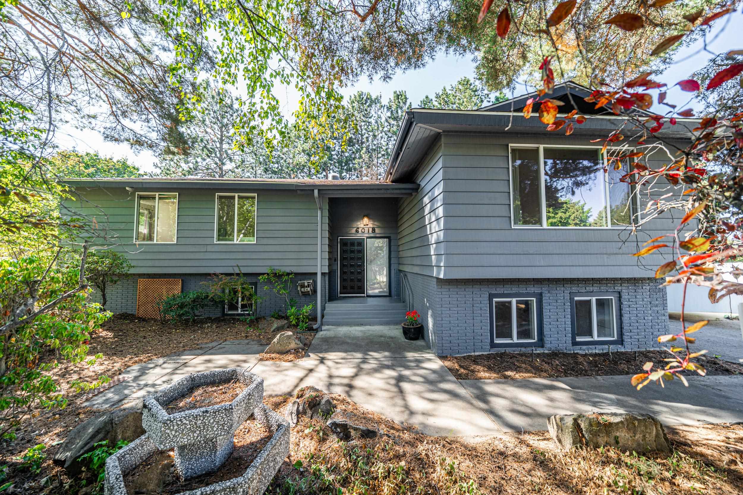 6018 South Stone Street Spokane, WA 99223 - Photo 1 of 50
