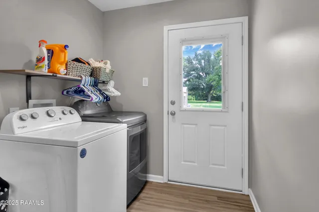 $179,900 | 15808 Dewey Road, Kaplan, LA 70548