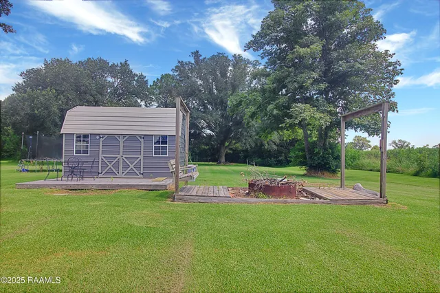 $179,900 | 15808 Dewey Road, Kaplan, LA 70548