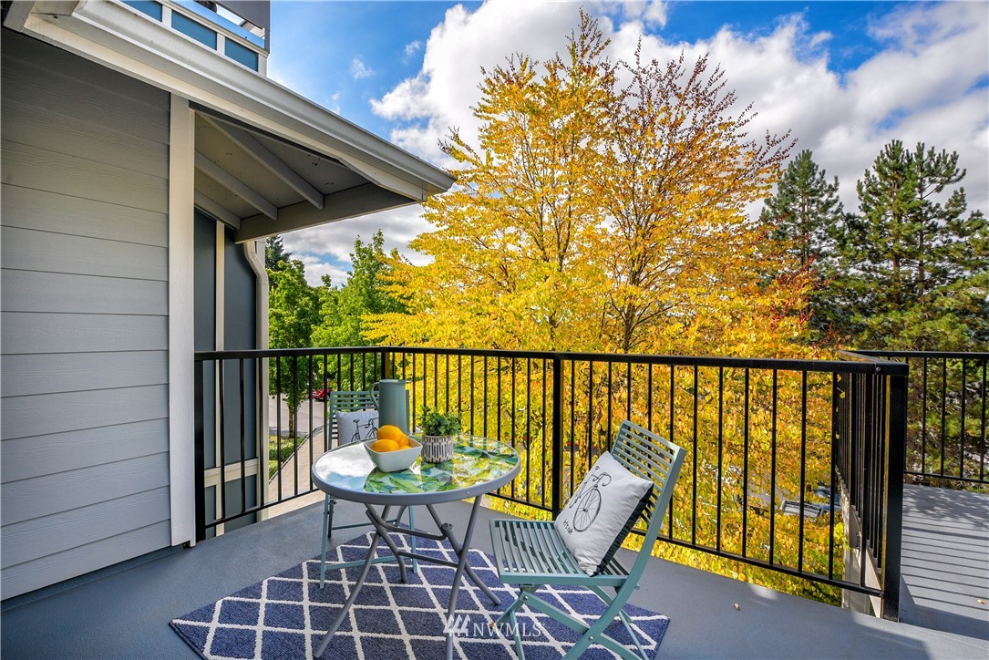 3926 243rd Place Southeast, Unit H302 Bothell, WA 98021 - Photo 2 of 29