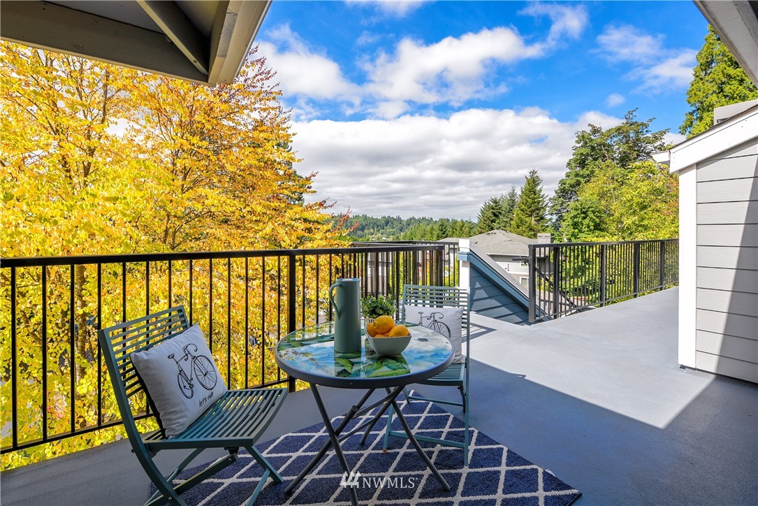 3926 243rd Place Southeast, Unit H302 Bothell, WA 98021 - Photo 3 of 29