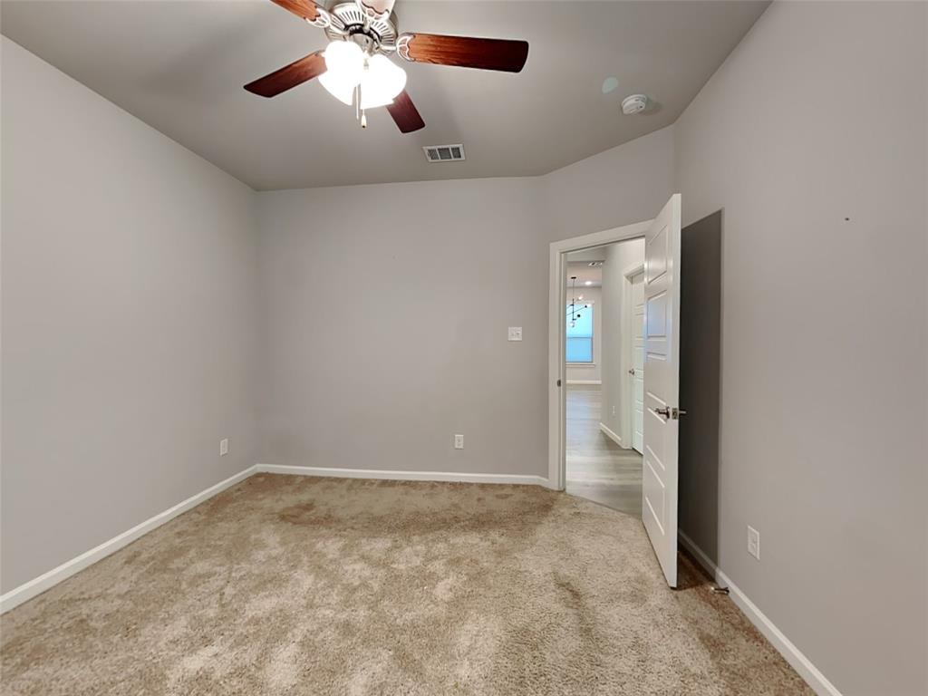 545 Hazeltine Road Red Oak, TX 75154 - Photo 9 of 17