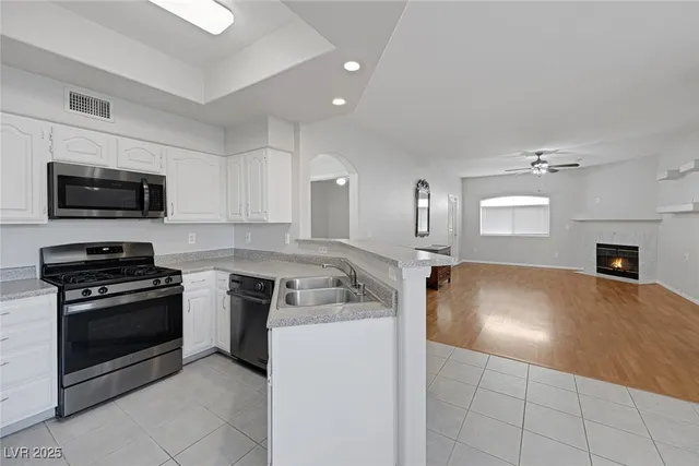 $1,700 | 3320 South Fort Apache Road, Unit 132, Las Vegas, NV 89117