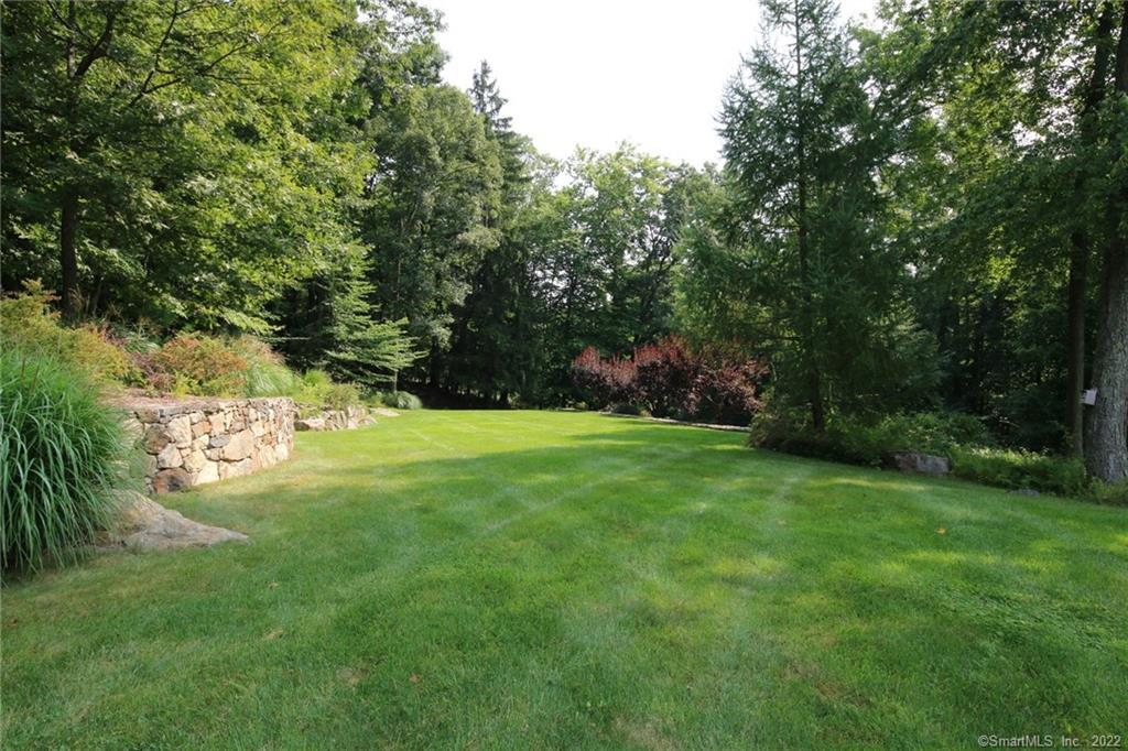 25 Eustis Lane Ridgefield, CT 06877 - Photo 6 of 40