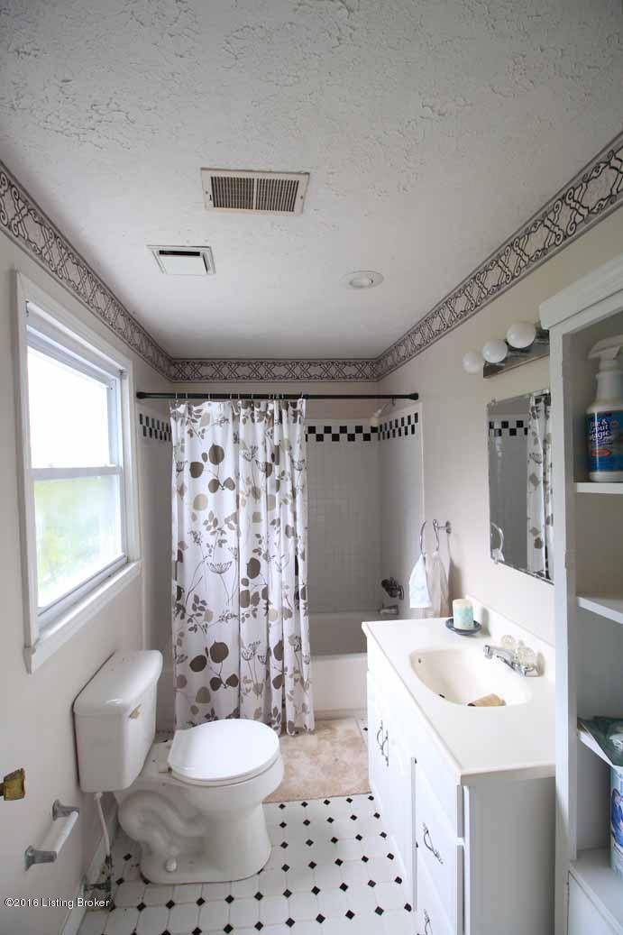 625 Hickory Ridge Road Waddy, KY 40076 - Photo 13 of 21 Full Bath