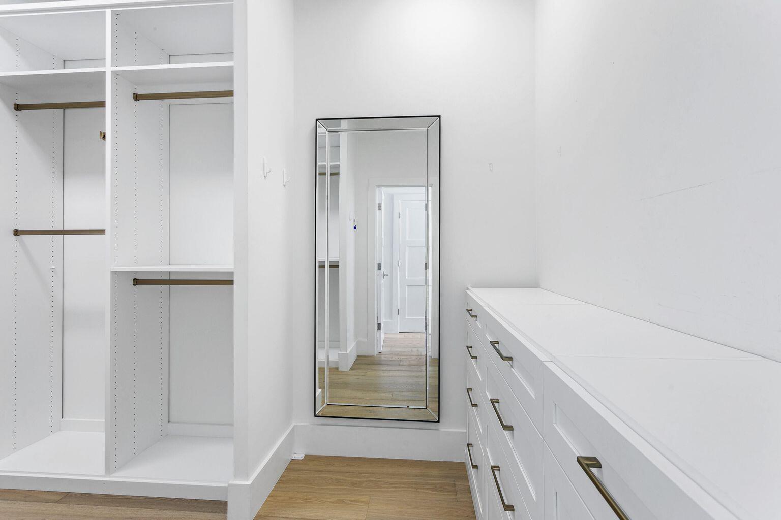 215 Island Drive Jupiter, FL 33477 - Photo 11 of 28 16