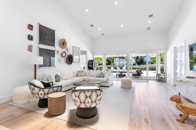 $40,000 | 215 Island Drive, Jupiter, FL 33477