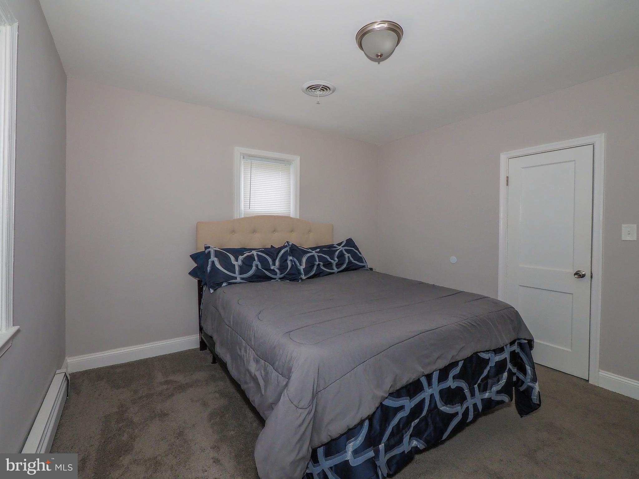 210 West Hilltop Road Brooklyn, MD 21225 - Photo 11 of 24