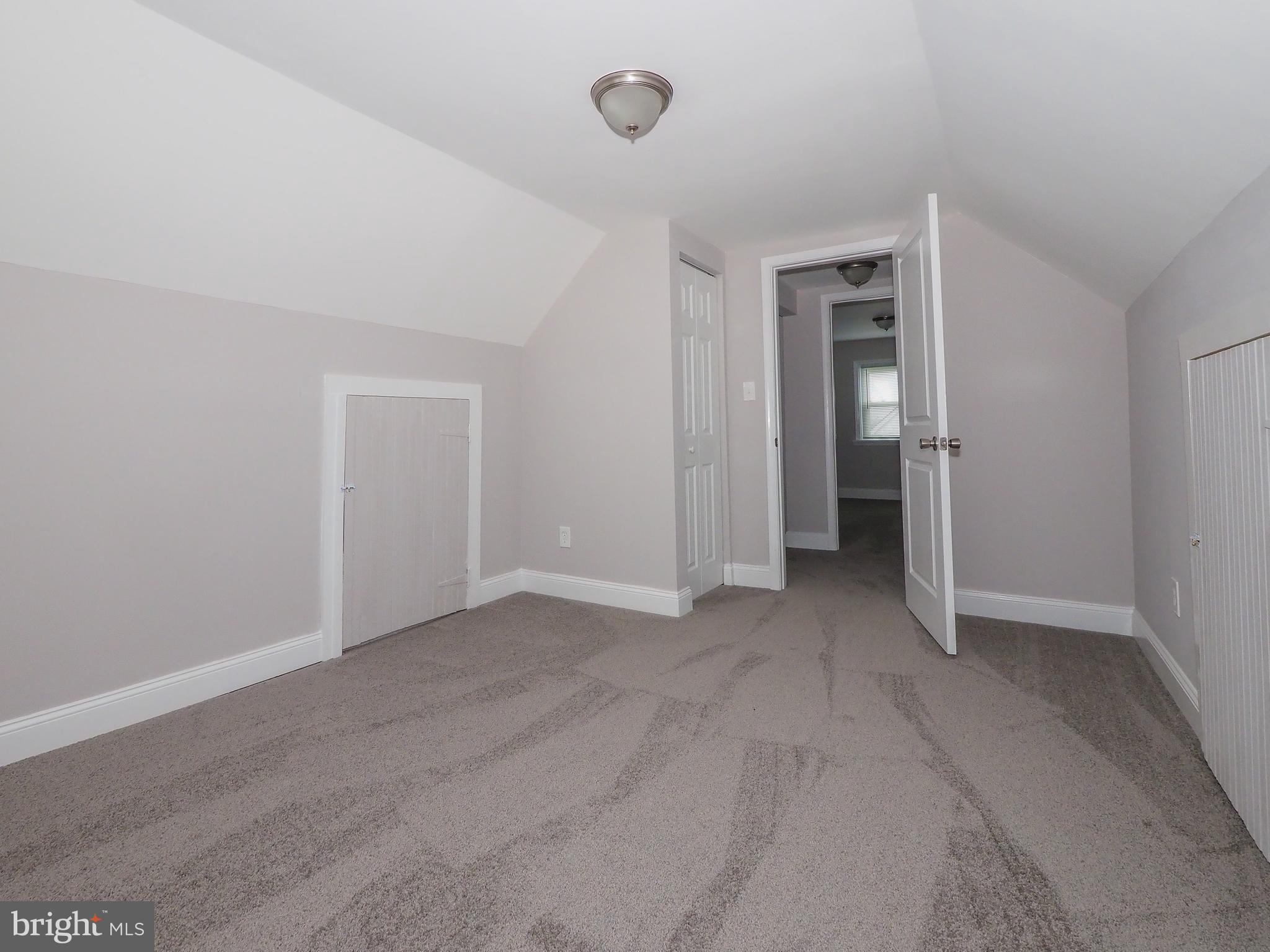 210 West Hilltop Road Brooklyn, MD 21225 - Photo 15 of 24