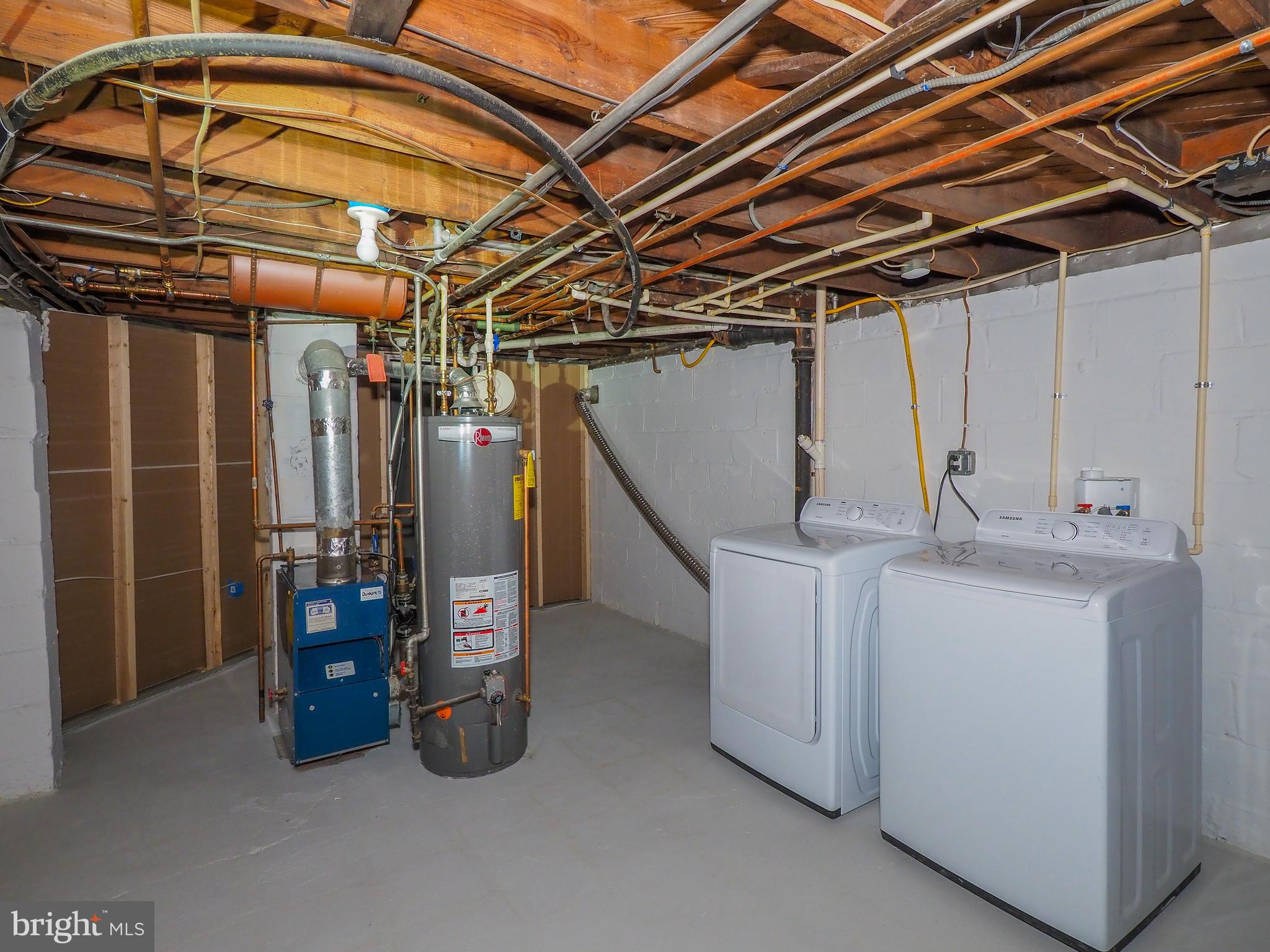 210 West Hilltop Road Brooklyn, MD 21225 - Photo 20 of 24
