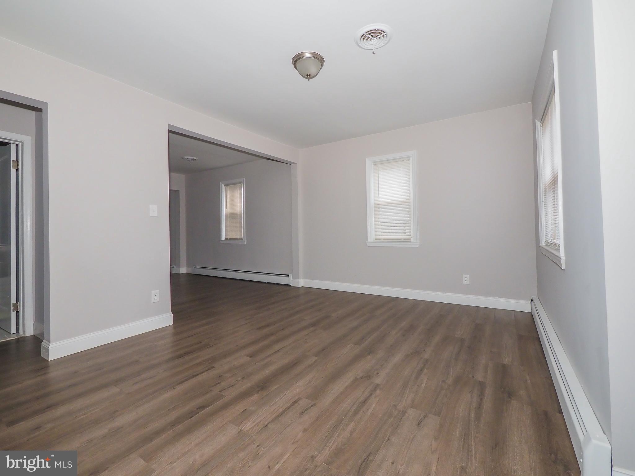210 West Hilltop Road Brooklyn, MD 21225 - Photo 6 of 24
