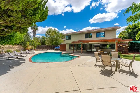 $1,399,999 | 2231 Willowpark Court, Thousand Oaks, CA 91362