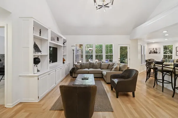 $1,225,000 | 51 Covered Bridge Road, Carmichael, CA 95608