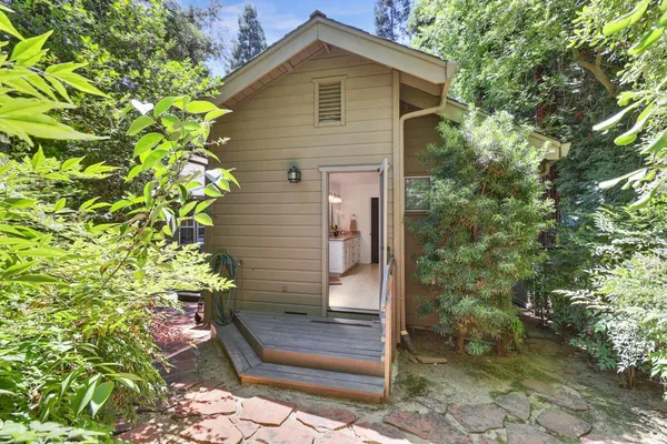 $1,225,000 | 51 Covered Bridge Road, Carmichael, CA 95608