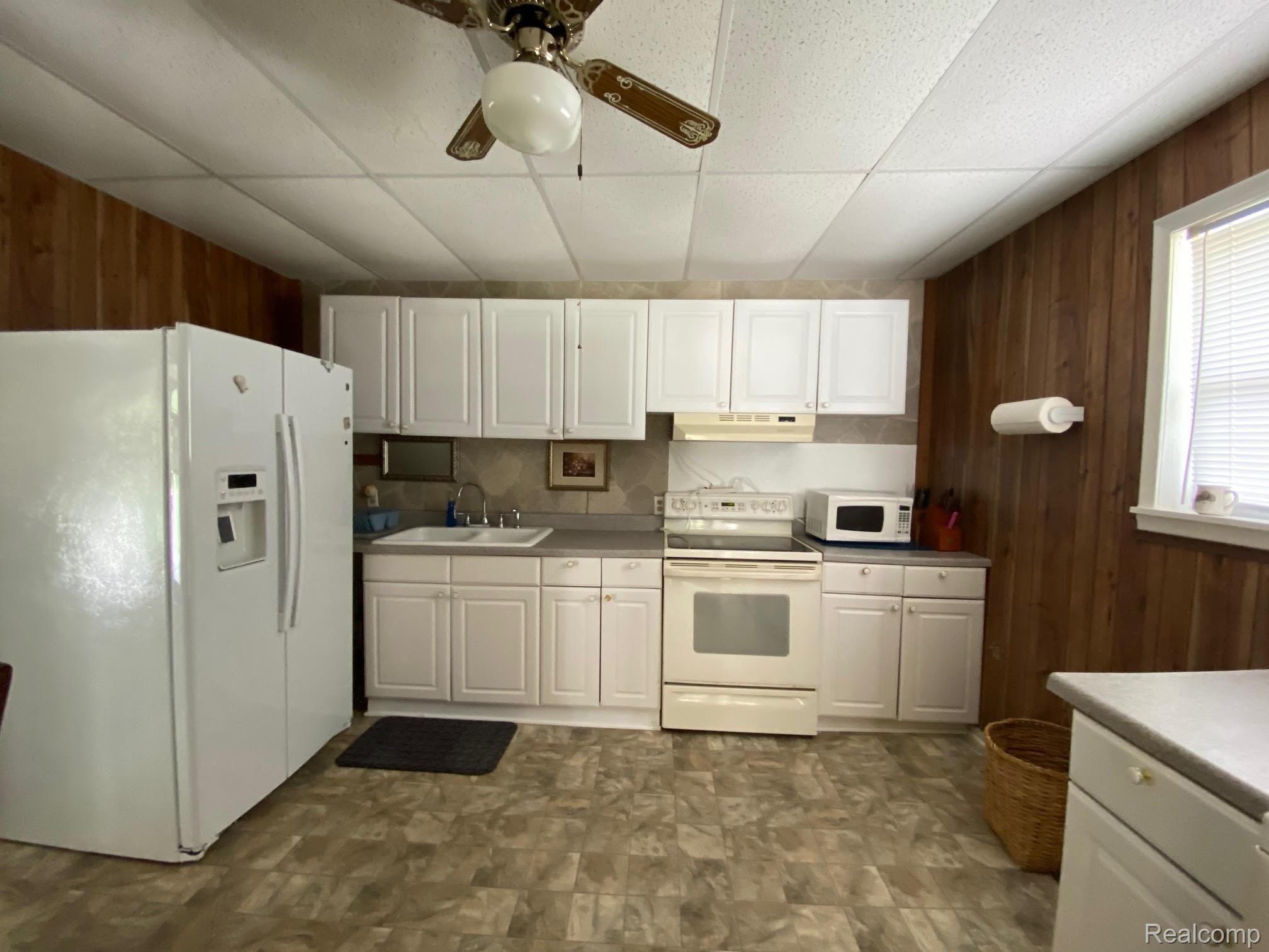 4676 Angling Road Silverwood, MI 48760 - Photo 2 of 10 Kitchen.jpg