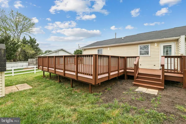 $284,900 | 120 Early Drive, Winchester, VA 22603