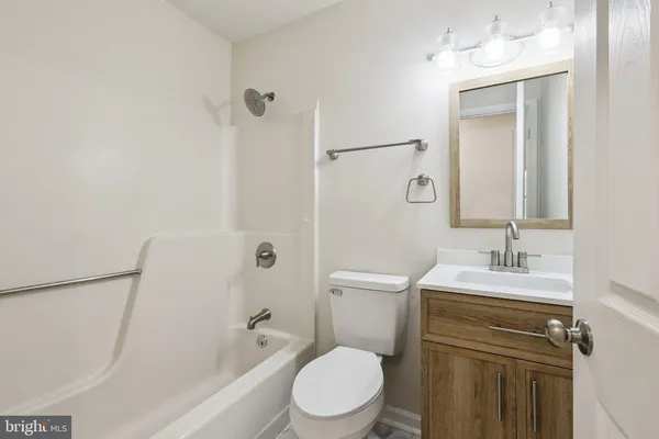 $284,900 | 120 Early Drive, Winchester, VA 22603