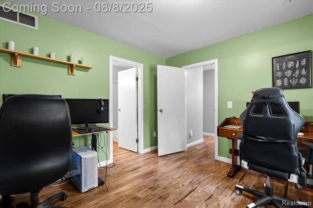 1669 Ridge Road Ypsilanti, MI 48198 - Photo 24 of 34 Gallery Image 24